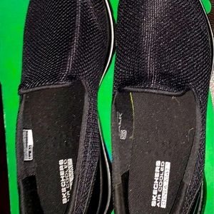 Skechers Women’s Go Walk 5 Sneaker